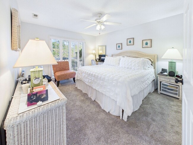 Building Photo - Furnished Second Floor - 2 Bdrm/2 Bath Condo in St James with Access to Beach Club