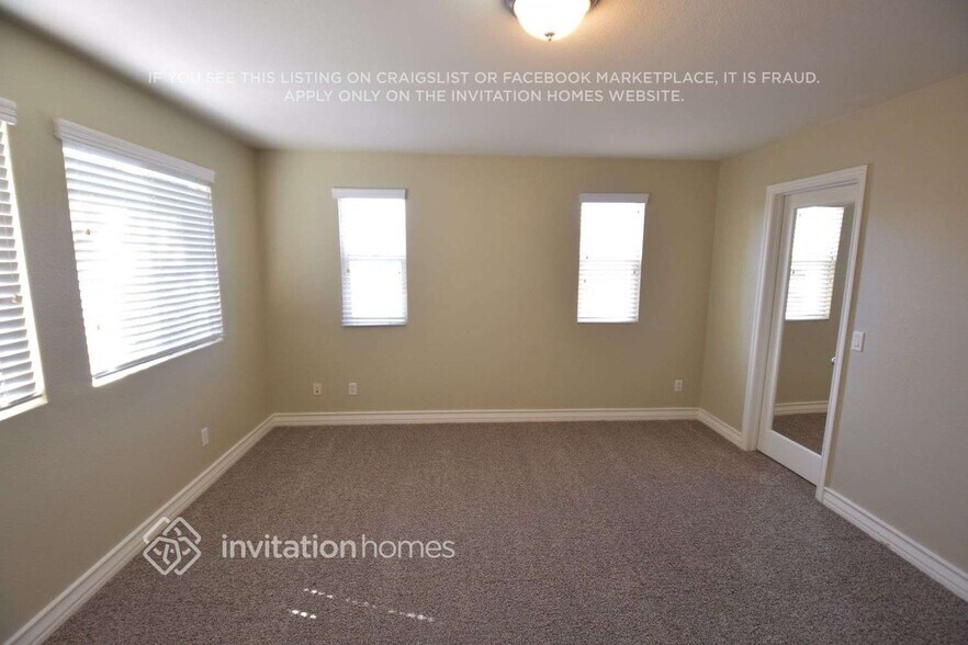 Building Photo - 37236 Ascella Ln