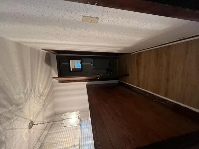 Building Photo - 3419 7th Ave