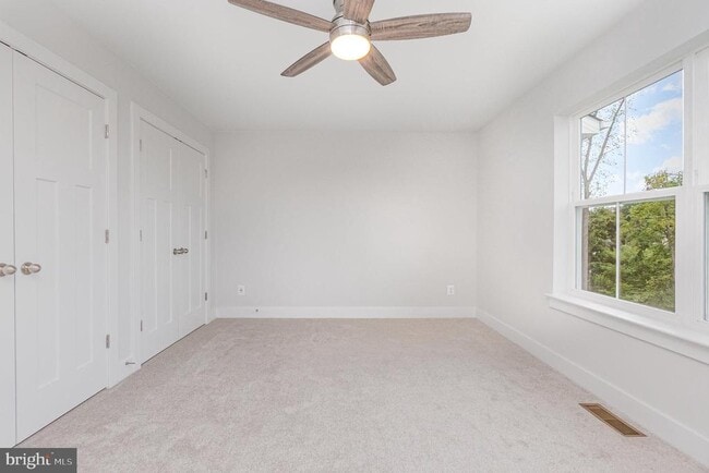 Building Photo - 606 Snapdragon Ct