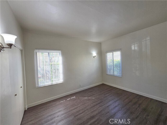 Building Photo - 519 S Columbus Ave