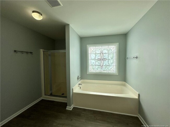 Building Photo - 512 Pecan Grove Loop