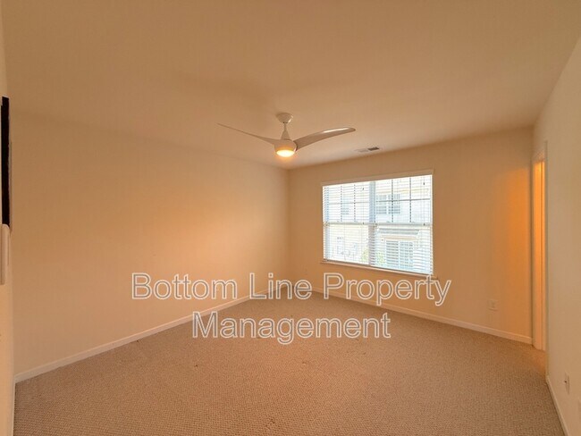 Building Photo - 4708 Pepperstone Ln