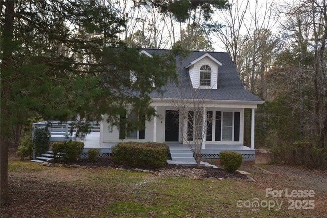 Primary Photo - 9024 McElroy Rd