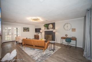 Building Photo - 6701 Deer Park Dr