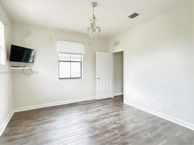 Building Photo - 15149 SW 113th Terrace