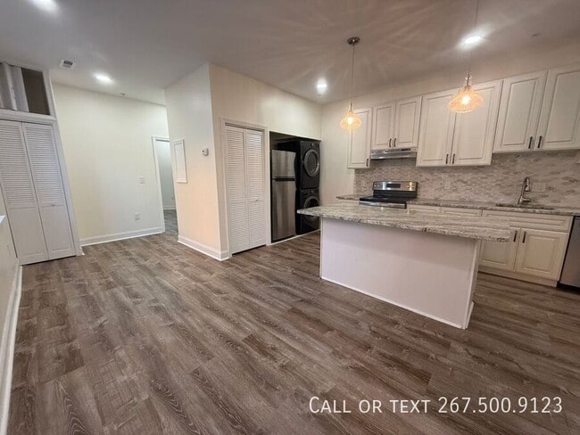 Building Photo - 301 South St