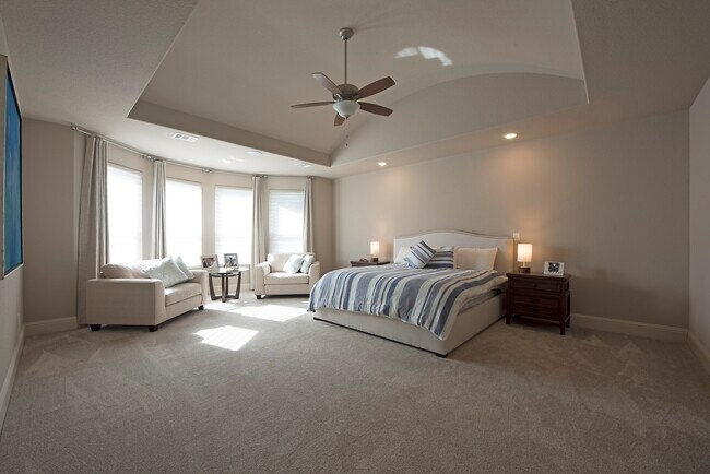 Building Photo - 7 Yellowstar Ct