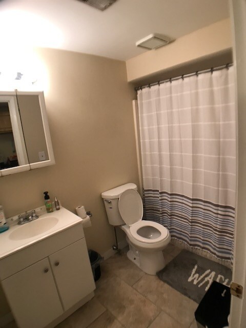 Building Photo - 385 Dorchester St