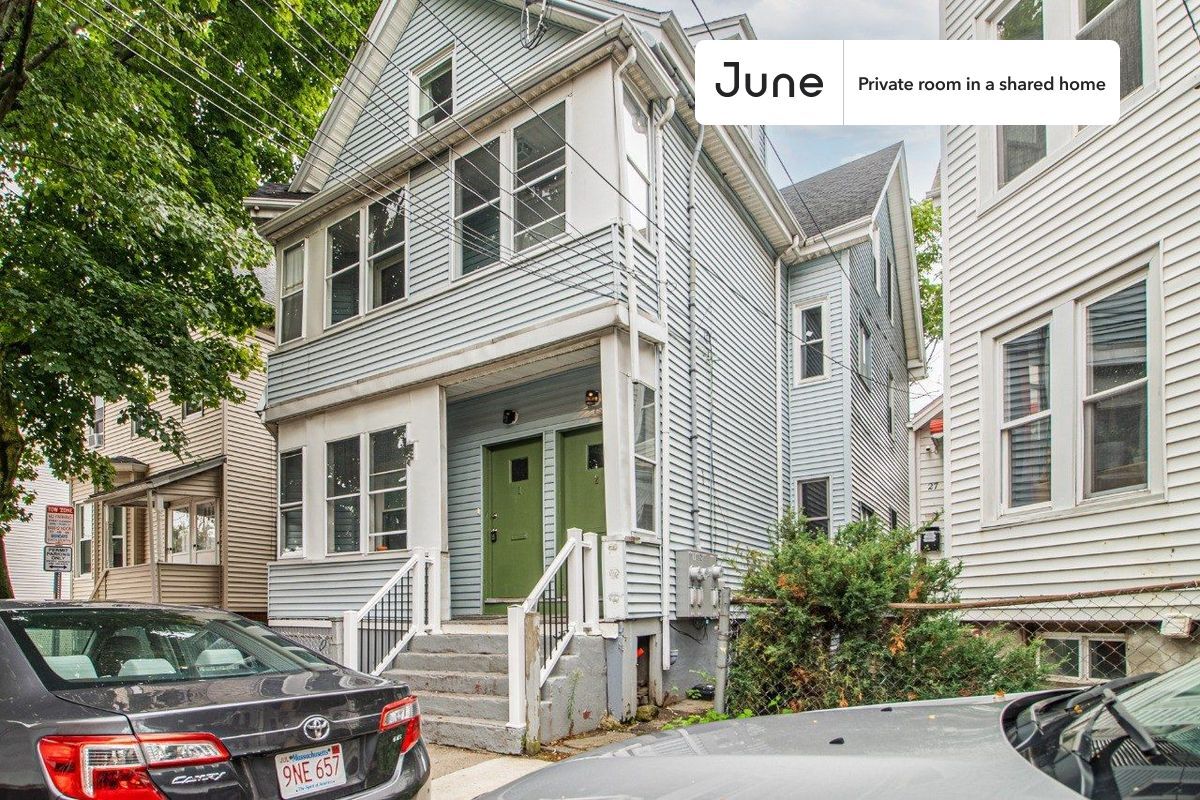 Building Photo - Room in Shared 6 bed/2 bath home in Somerville