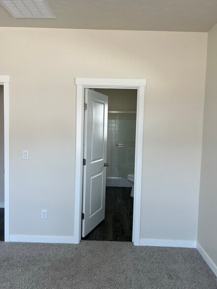 Building Photo - 11478 Julianna Ct