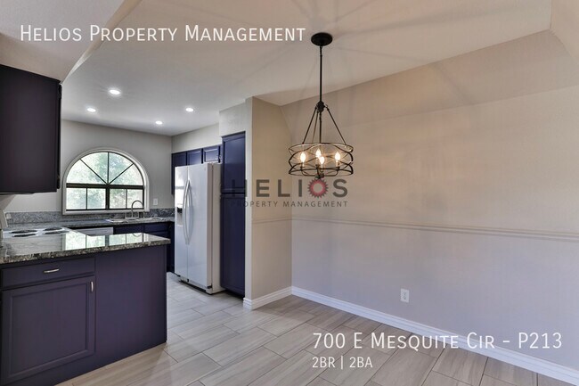 Building Photo - 700 E Mesquite Cir