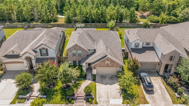 Primary Photo - 16719 Highland Country Dr