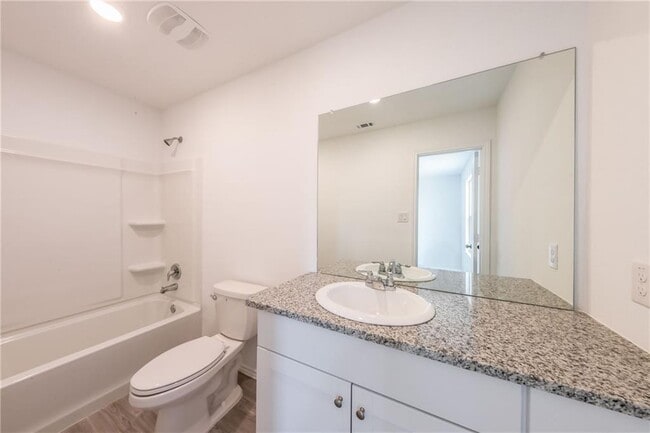 Building Photo - 2867 Rosefinch