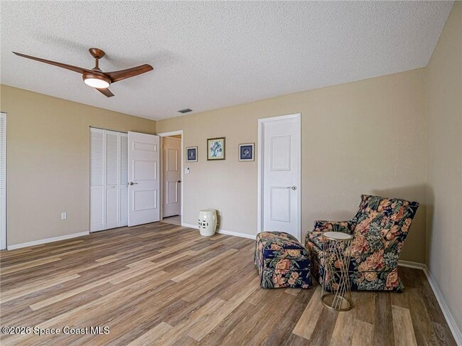 Building Photo - 11 Vista Palm Ln