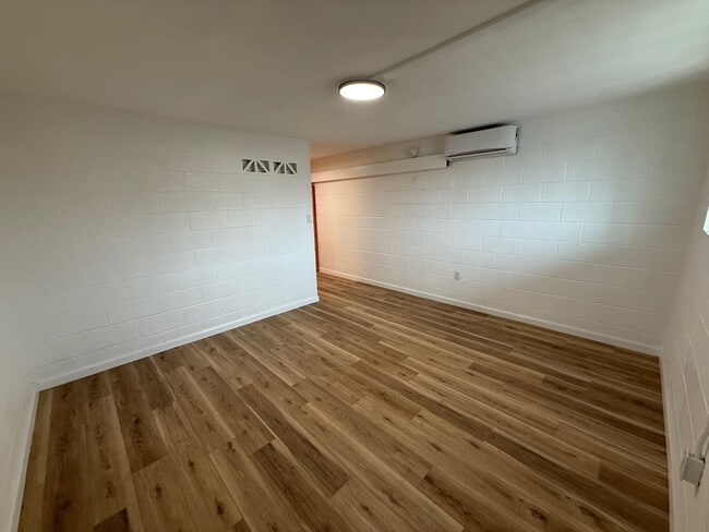 Building Photo - Stillwater Studios