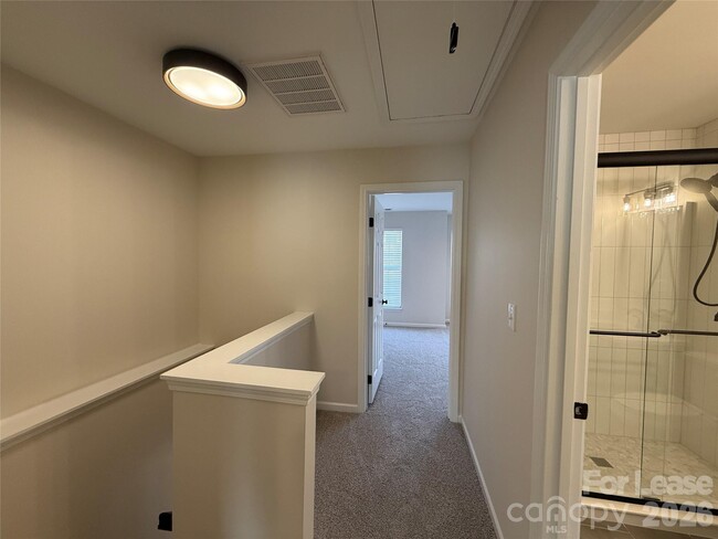 Building Photo - 17632 Delmas Dr