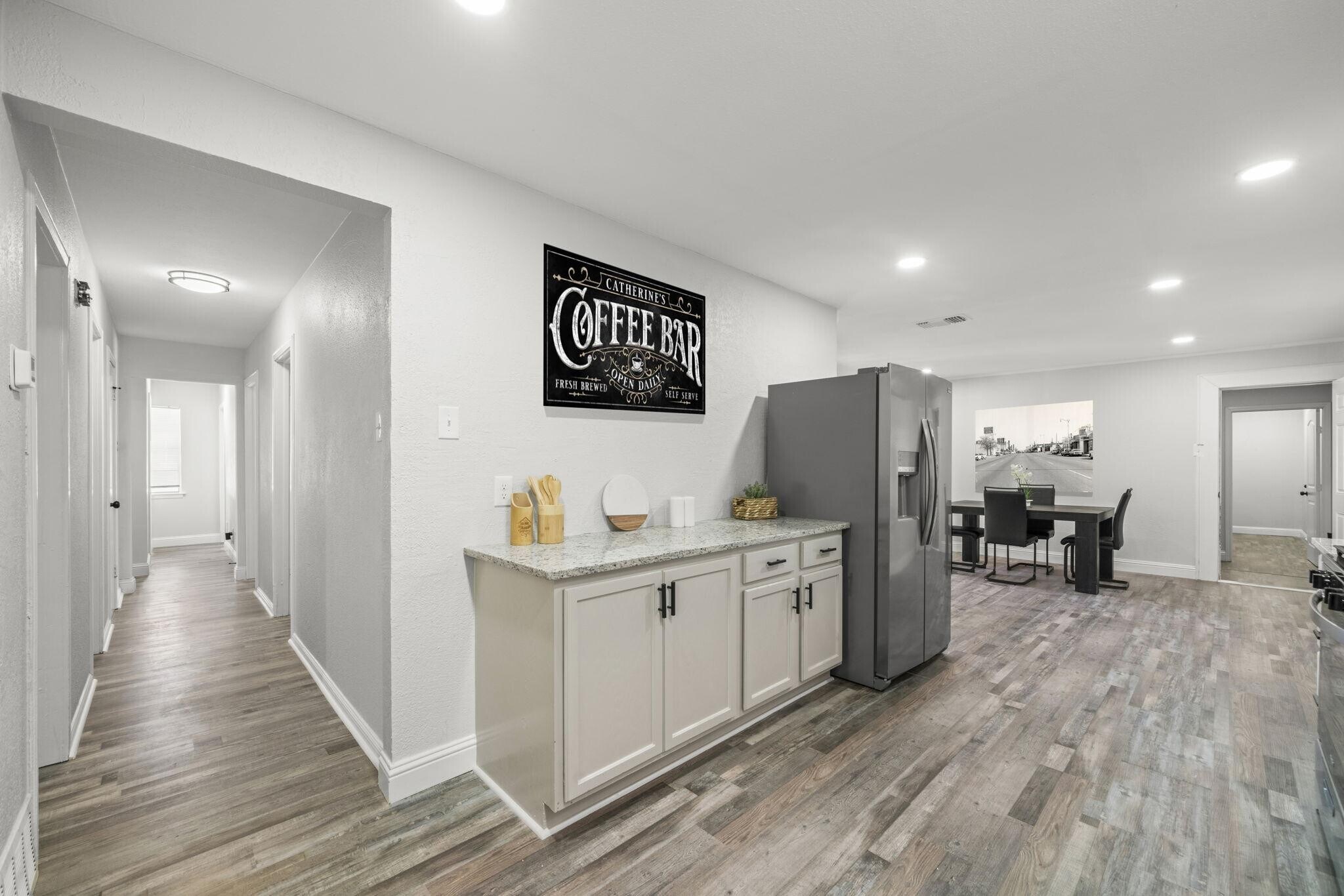 Building Photo - 125 Gramley St