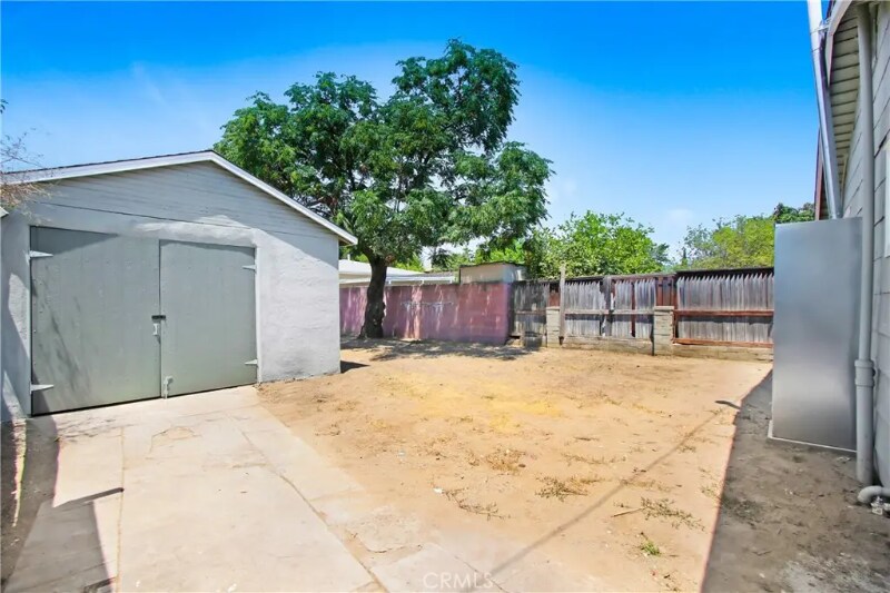 Building Photo - 667 N Pennsylvania Ave