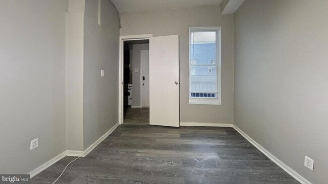 Building Photo - 1701 N 20th St