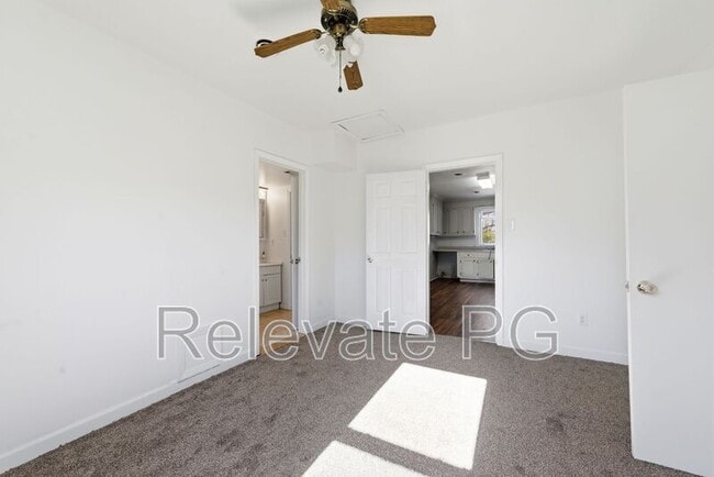 Building Photo - 100 Lowell St