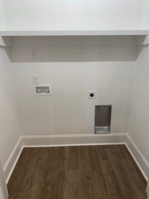 Building Photo - 3236 Gordon Dr