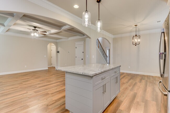 Building Photo - 4050 Stowe Dr