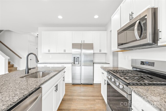 Building Photo - 18016 Wilbanks Dr