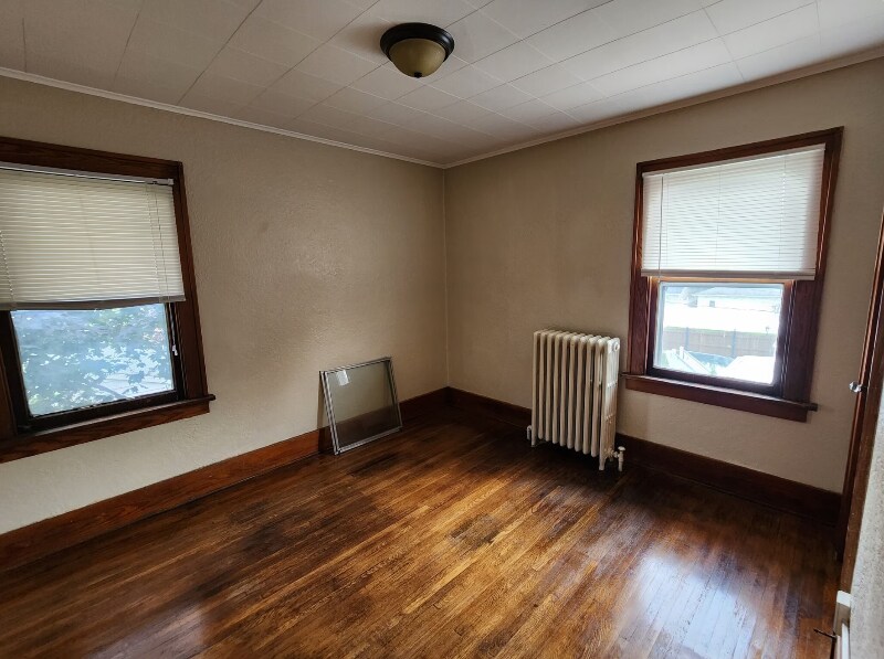 Building Photo - 178 Ridgewood Rd