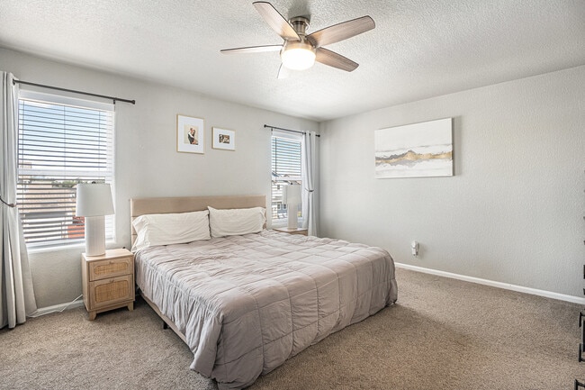 Building Photo - 6915 Mandan Dr