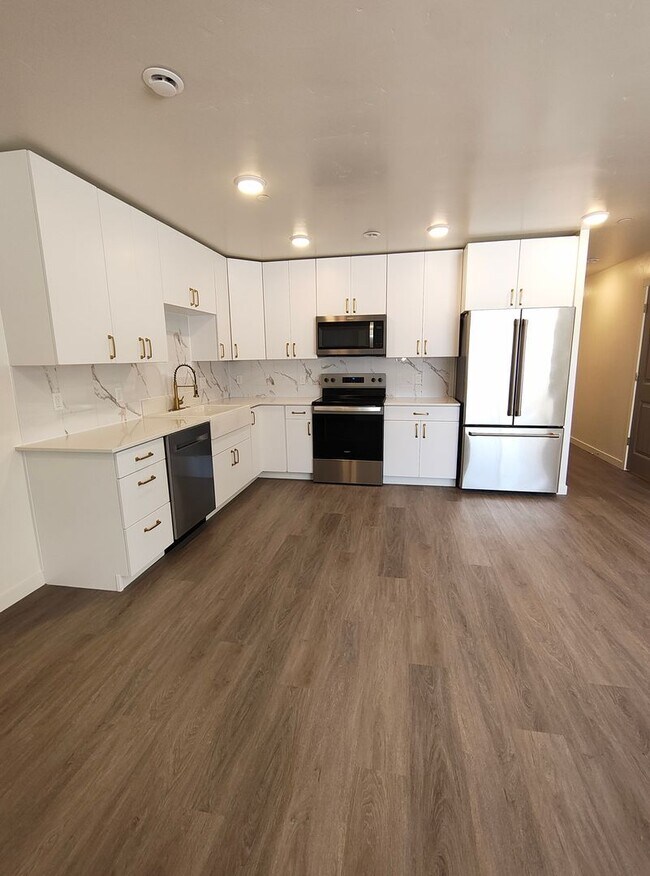 Building Photo - Laguna Farms in Nampa