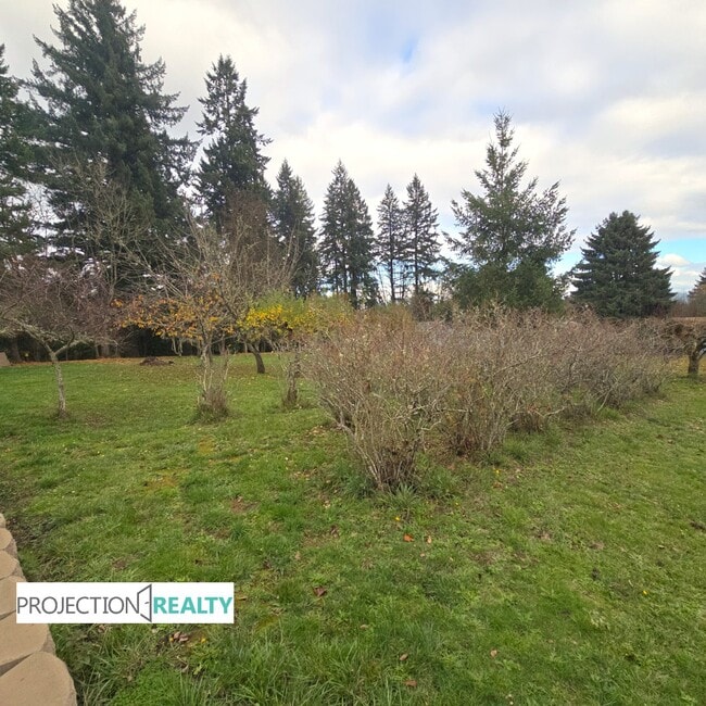 Building Photo - 32535 Coal Creek Rd