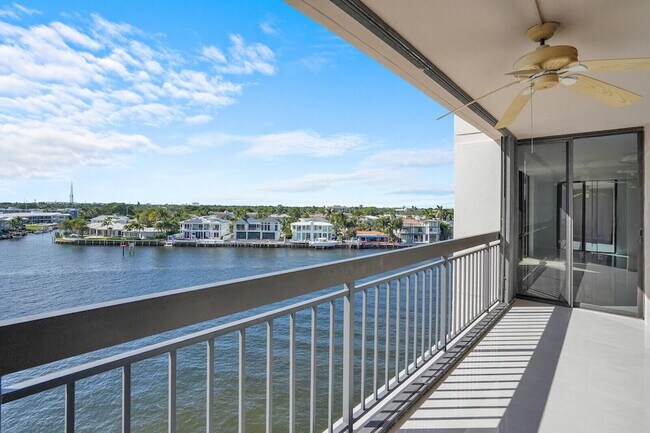 Building Photo - 2697 N Ocean Blvd