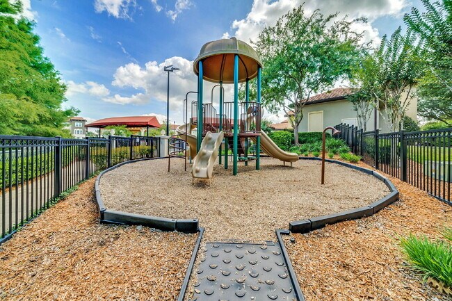 Building Photo - Your Spacious Lake Mary Home Awaits | 4BR, 3.5BA & Resort Amenities