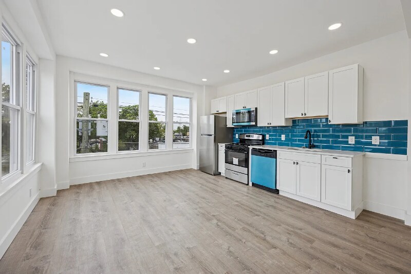 Building Photo - 30 Haddon Ave