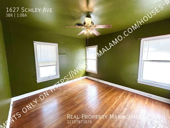 Building Photo - 1627 Schley Ave