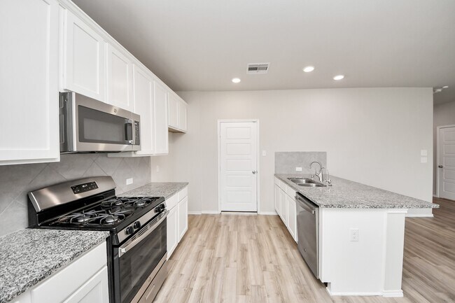 Building Photo - 6734 Scarlet Sagebrush St