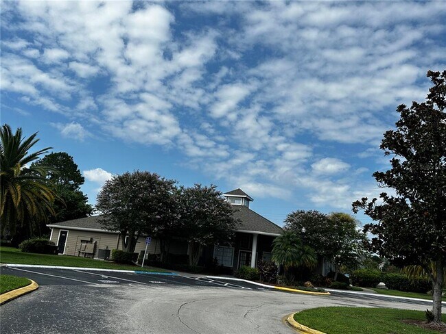 Building Photo - 4772 Walden Cir