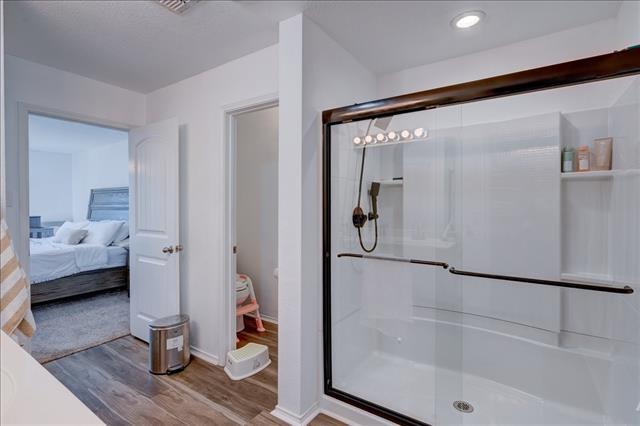 Building Photo - 6233 Skysail Rd