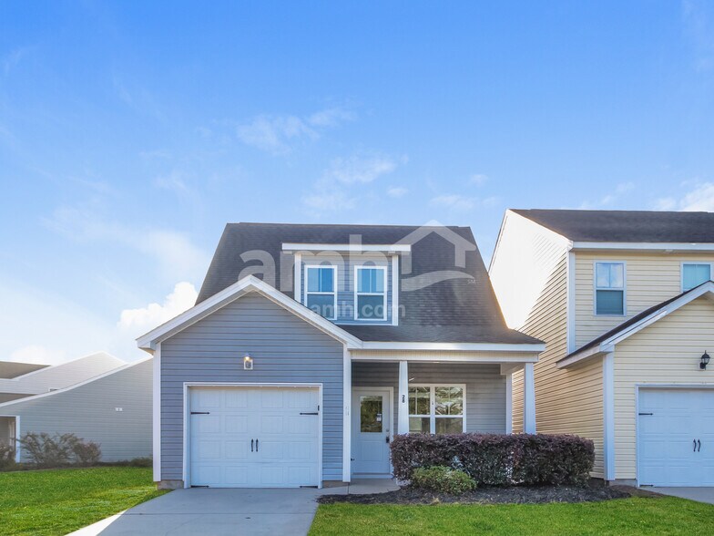 Primary Photo - 28 Thornbury Dr
