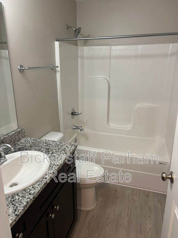 Building Photo - 6439 Sandy Bottom Dr
