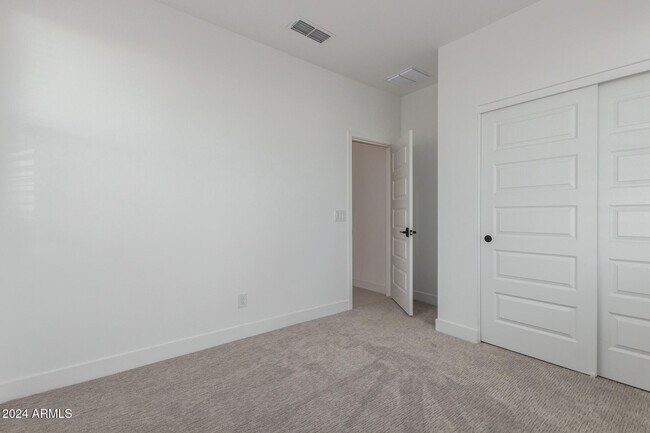 Building Photo - 14445 W Faye Way