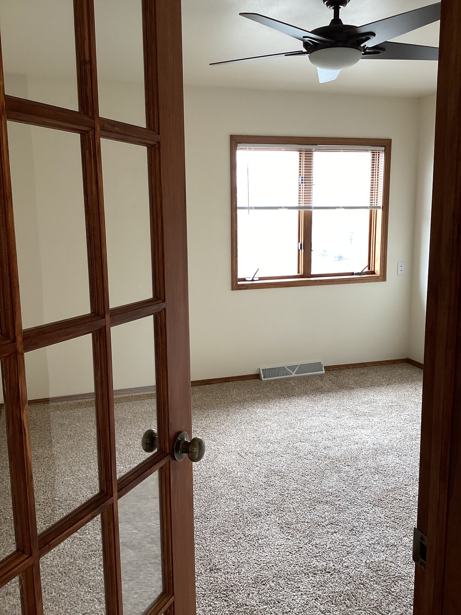 Office/Den - 2305 Parmenter St