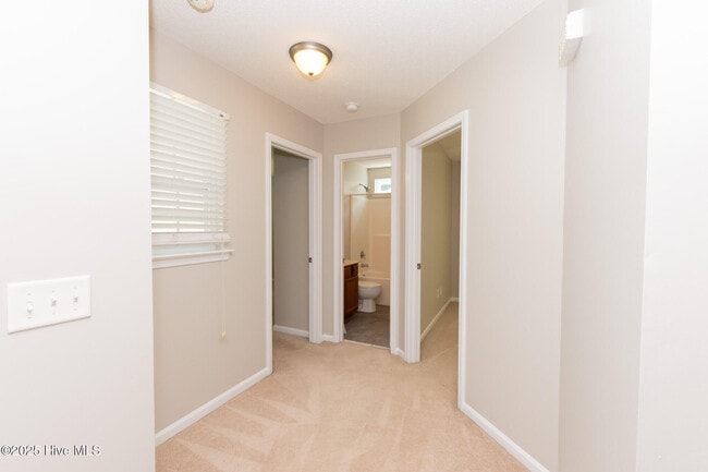 Building Photo - 606 Mattocks Ave