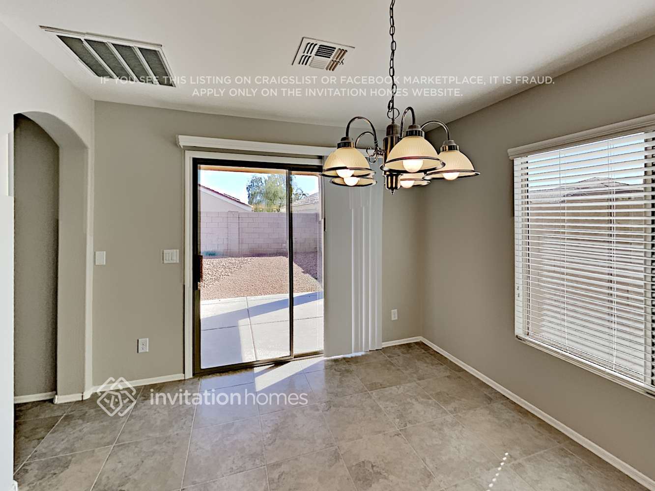 Building Photo - 12729 W Dreyfus Dr