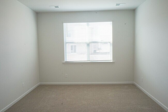 Building Photo - Available Soon!