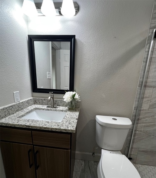 Building Photo - 2505 Clearwood Dr