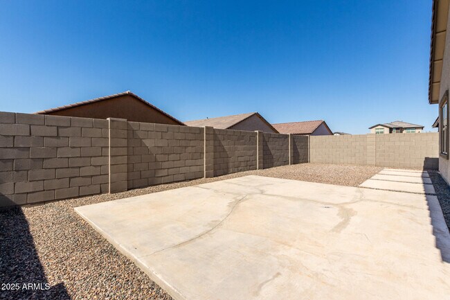 Building Photo - 5722 W Coplen Farms Rd