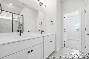 Building Photo - 13243 Forscher Crst