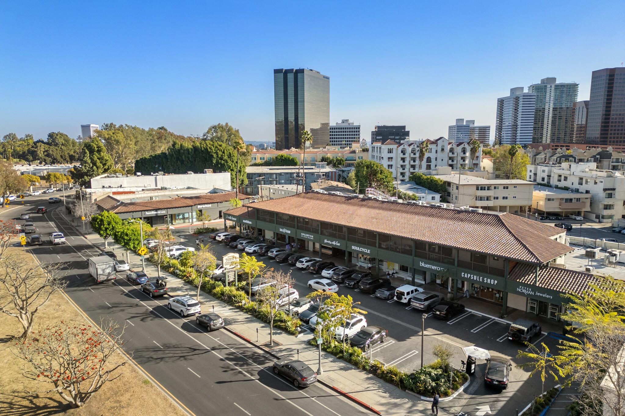 Building Photo - 1160 Granville Ave